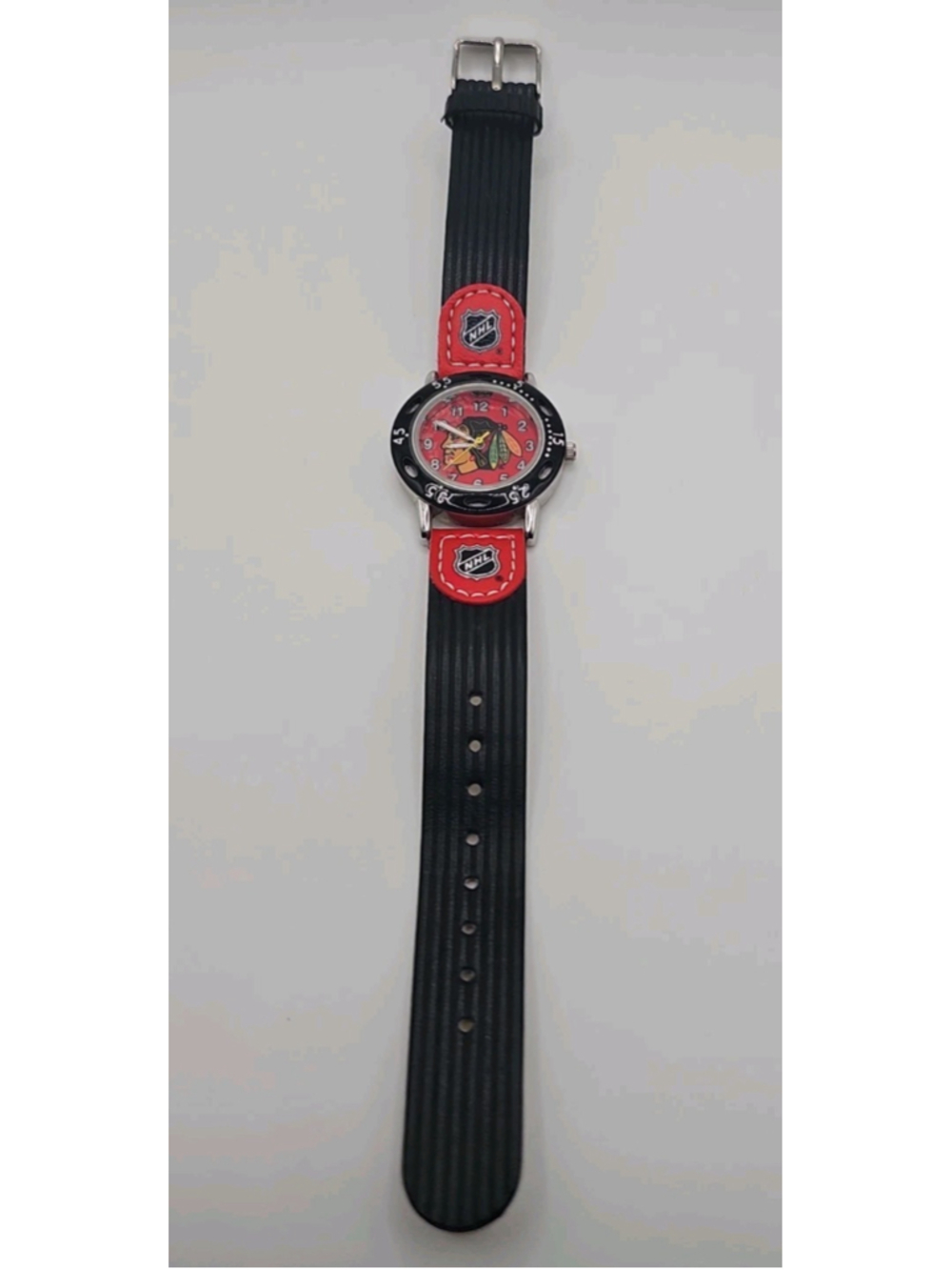 Chicago Blackhawks NHL Watch 30mm Analog Black Red Tested & Working New Battery